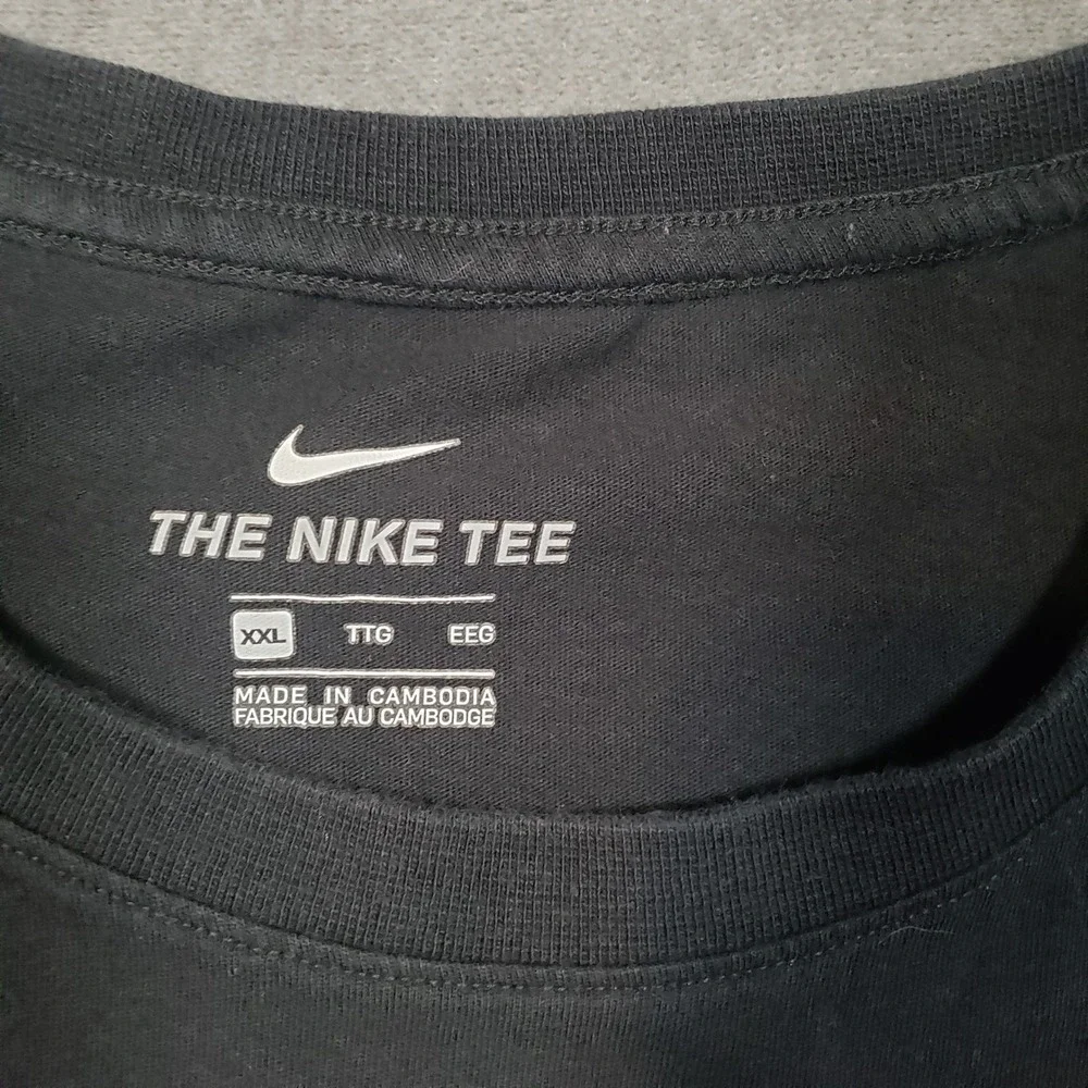 Nike Graphic T-Shirt Mens XXL Black Comic Swoosh Pop Art Sneaker Box Tee